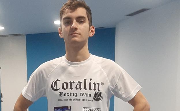 Pedro Flórez se desfonda en su primer combate oficial