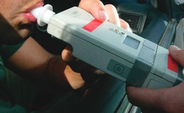 Cuatro denuncias por conducir bajo los efectos del alcohol y otra por tenencia de marihuana