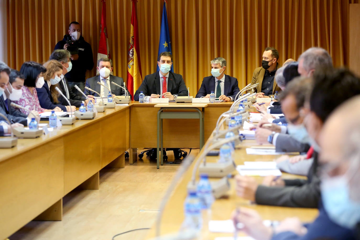 Ibañez preside la reunión de la Comisión General de Coordinación Territorial para informar sobre las elecciones 2022