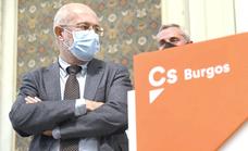 Igea: «La política tiene unas reglas y no se puede utilizar el dinero público para hacer campaña»