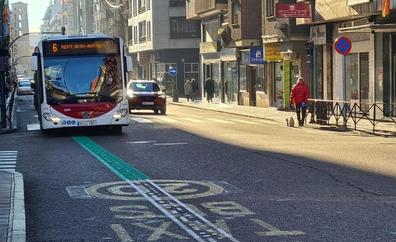 Una 'línea verde' con bandas condificadas permitirá mapear el rendimiento del bus urbano en León