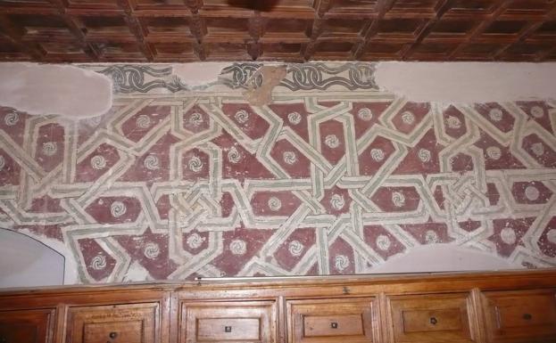 Restauradas las pinturas murales de la Sala Moruna del monasterio cisterciense de Santa María de Carrizo