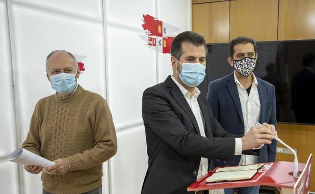 La primera decisión de Tudanca si gana: Convocar a partidos políticos y agentes sociales para elaborar unos presupuestos y un plan propio sobre fondos de la UE