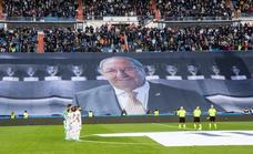 Emotivo homenaje a Gento en el Bernabéu