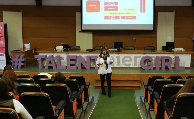 El 'Stem Talent Girl' de la Ule convoca a 70 alumnas de secundaria para fomentar los estudios tecnológicos