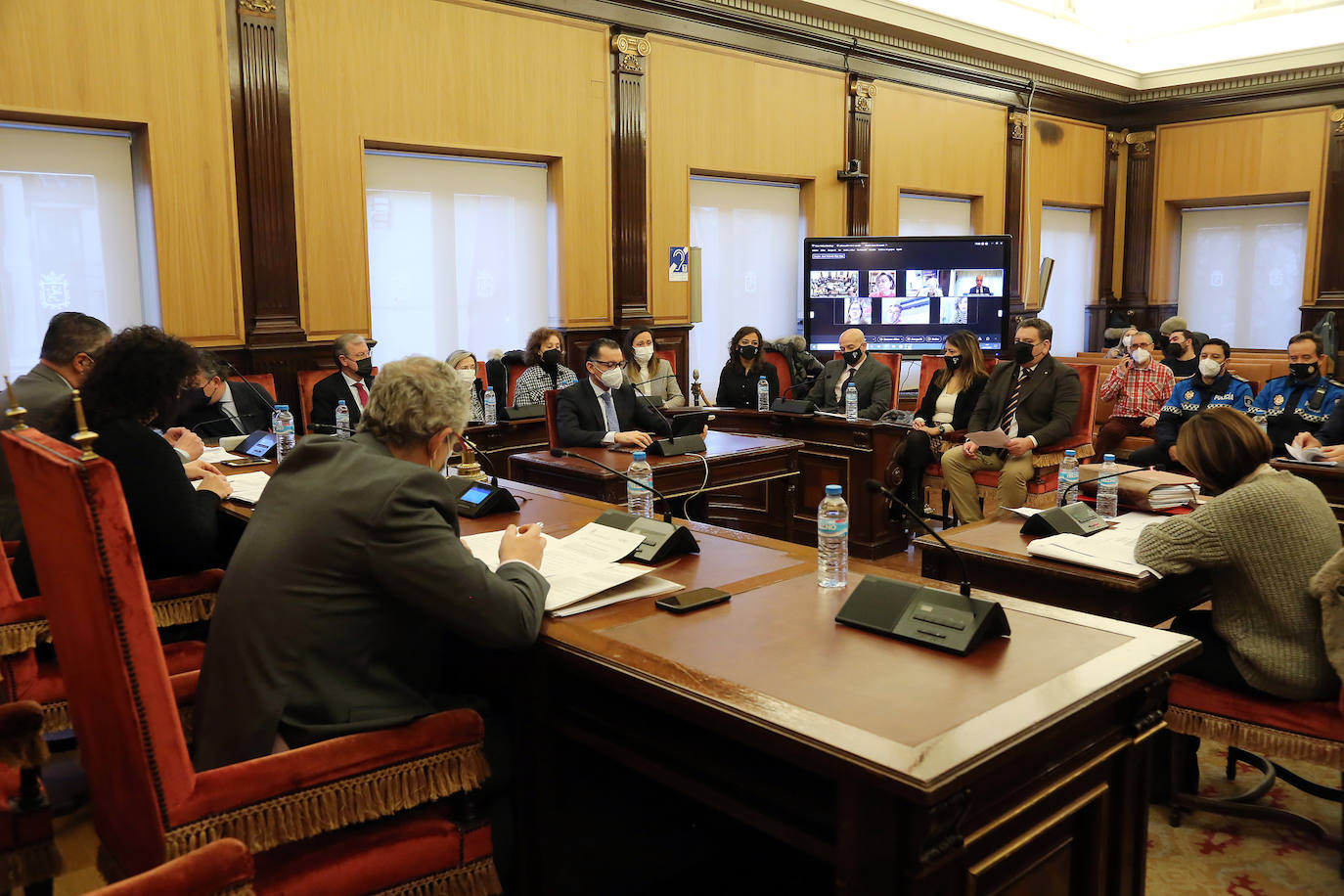 Fotos El Pleno del Ayuntamiento con Diez desde casa