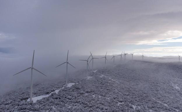 Junta y ayuntamientos ingresan más de 60 millones en impuestos al año por las instalaciones eólicas y fotovoltaicas