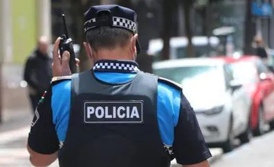 La Policía Local detiene en León a un hombre por resistencia y amenazas a los agentes