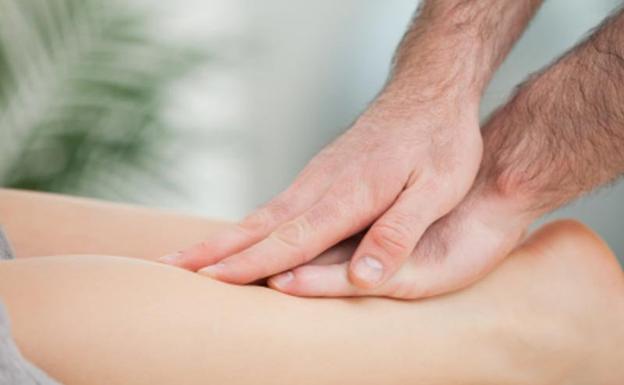 Los fisioterapeutas exigen soluciones para acabar con la «tremenda» sobrecarga y déficit de plantillas en los centros de salud