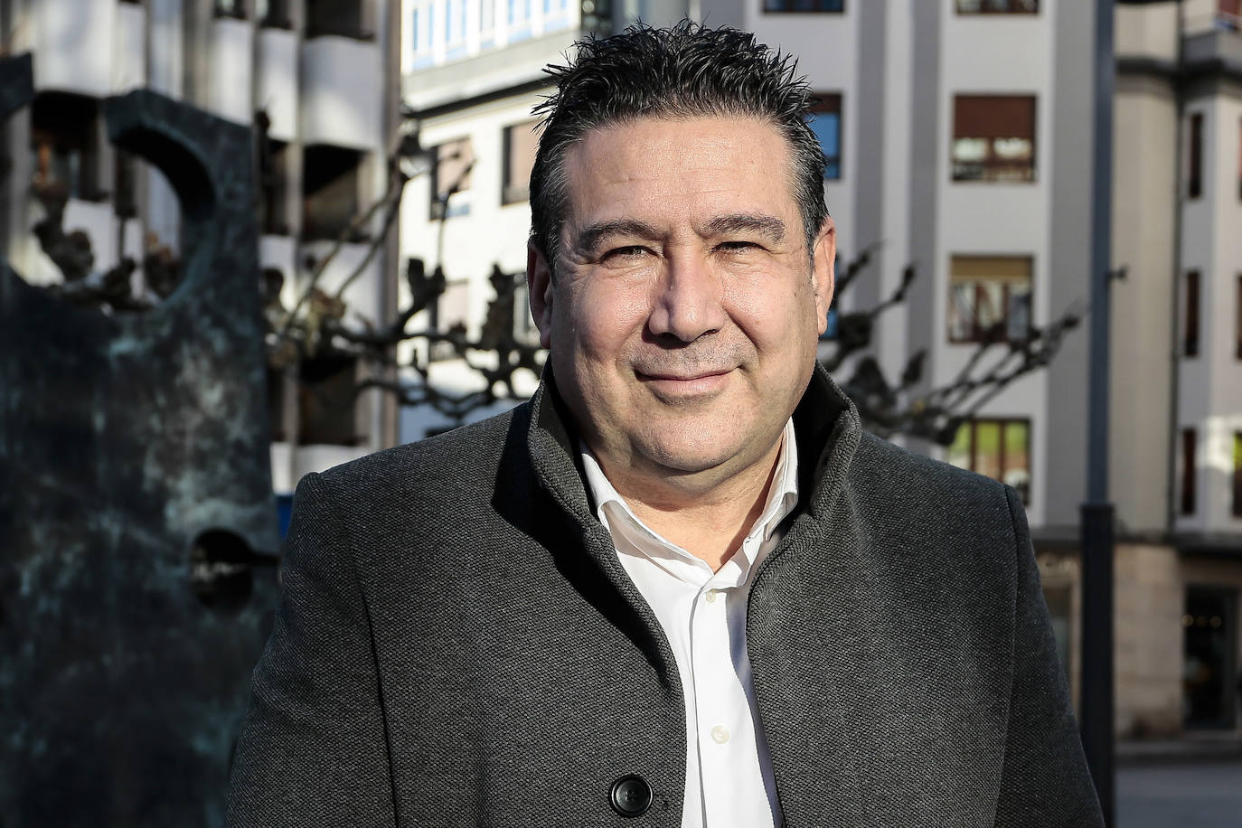 Entrevista a Luis Mariano Santos