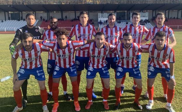 El Atlético Bembibre se aleja de playoff