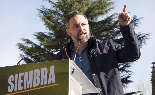 Santiago Abascal: «Nosotros ya hemos elegido: natalidad nacional, mientras ellos eligen inmigración»