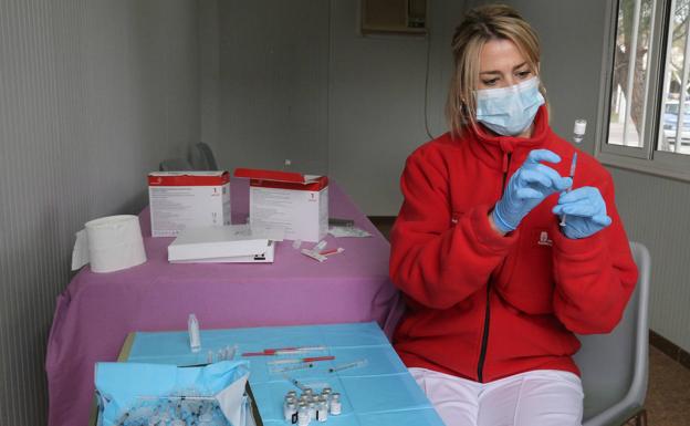 Sanidad destina 38.070 vacunas para León en la nueva remesa semanal con 13.500 sueros de Moderna