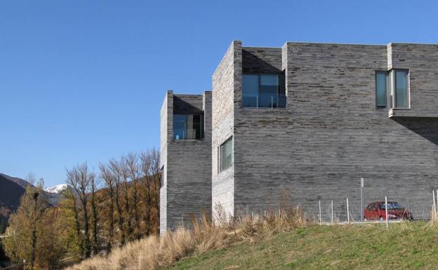 Una 'marcha blanca' unirá a pie Villablino y Ponferrada en protesta por la situación sanitaria en Laciana