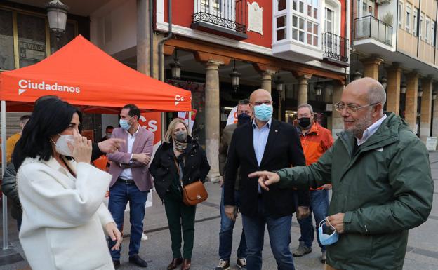 Igea: «Los ciudadanos tienen que levantarse e ir a votar. Si se quedan en casa, decidirán por ellos y volveremos a lo de siempre»