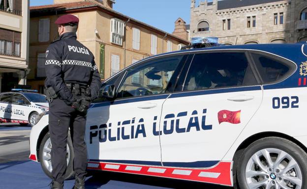 La Policía Local estrena 13 vehículos híbridos con León 'por bandera'