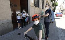 Cataluña eliminará las cuarentenas escolares ante la pasividad de Darias
