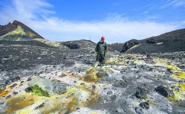 Atentos al débil pulso del volcán