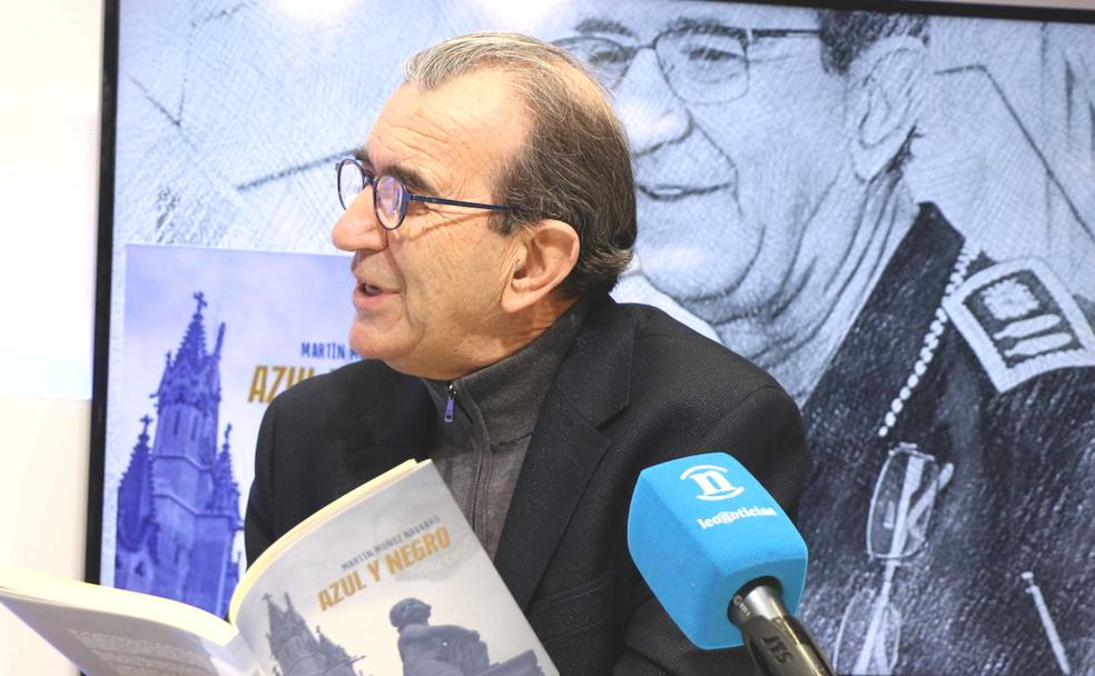 Martín Muñoz presenta el miércoles en León su libro 'Azul y negro'