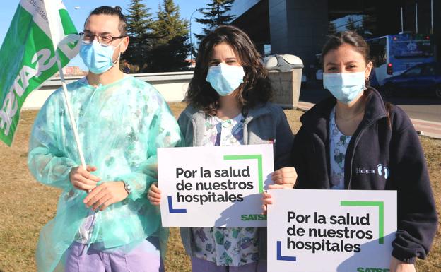 Los enfermeros leoneses critican una excesiva carga con «hasta 14 pacientes por profesional»