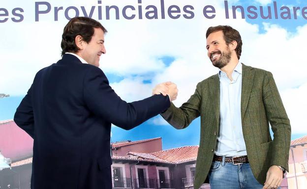 Mañueco recibe el apoyo de los presidentes provinciales para exigir mañana a Casado un congreso extraordinario