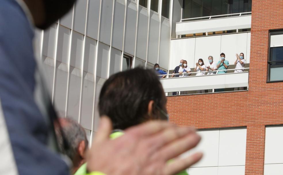 4.000 'almas blancas'