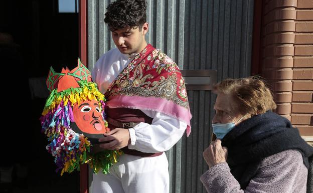 La Junta saca a información pública el expediente para declarar BIC inmaterial a las mascaradas