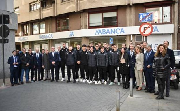 Abanca confirma su apoyo al Ademar y mantendrá su patrocinio hasta al menos 2024