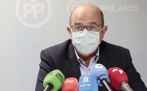 Castañón aplaude «el cambio de criterio de la Diputación» al «aceptar la propuesta del PP de duplicar el Plan de Cooperación en 2022»