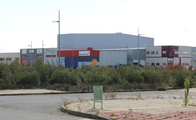 El Musel convierte a Villadangos en su puerto seco para mover 600.000 toneladas de galvanizado