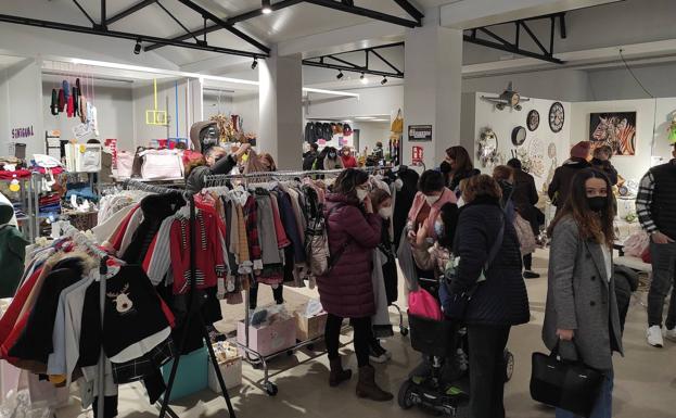 Valencia de Don Juan presume de una «concurrida» Feria del Stock