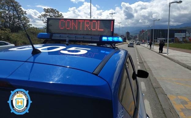 La Policía de Ponferrada detiene a un ciudadano que tenía orden de búsqueda en Ourense