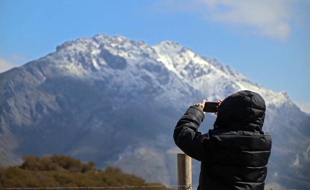 León se mantiene en aviso amarillo por temperaturas de hasta -8º en zonas de montaña