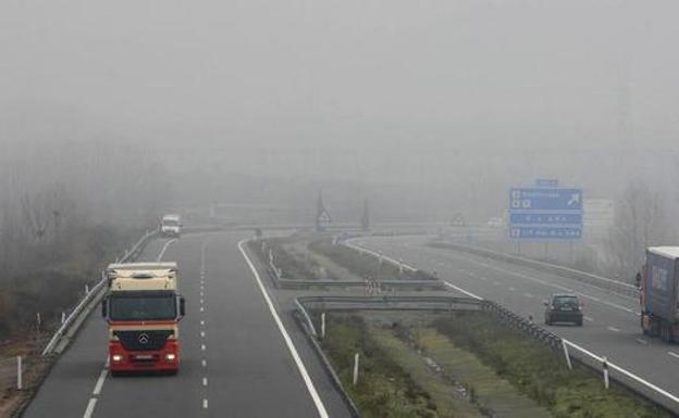 La DGT sitúa el nivel verde en la A-6 a su paso por Brazuelo por visibilidad reducida