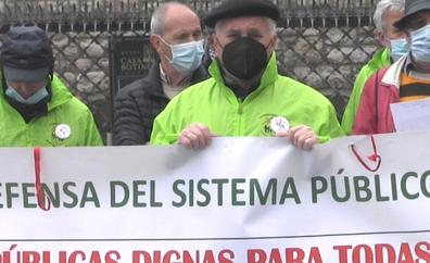 Pensionistas de León: «Aquí hay personas que llevan años bajando la calefacción»