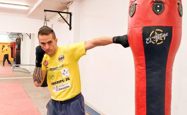 Kike Presa vuelve dos años después al 'ring' en León