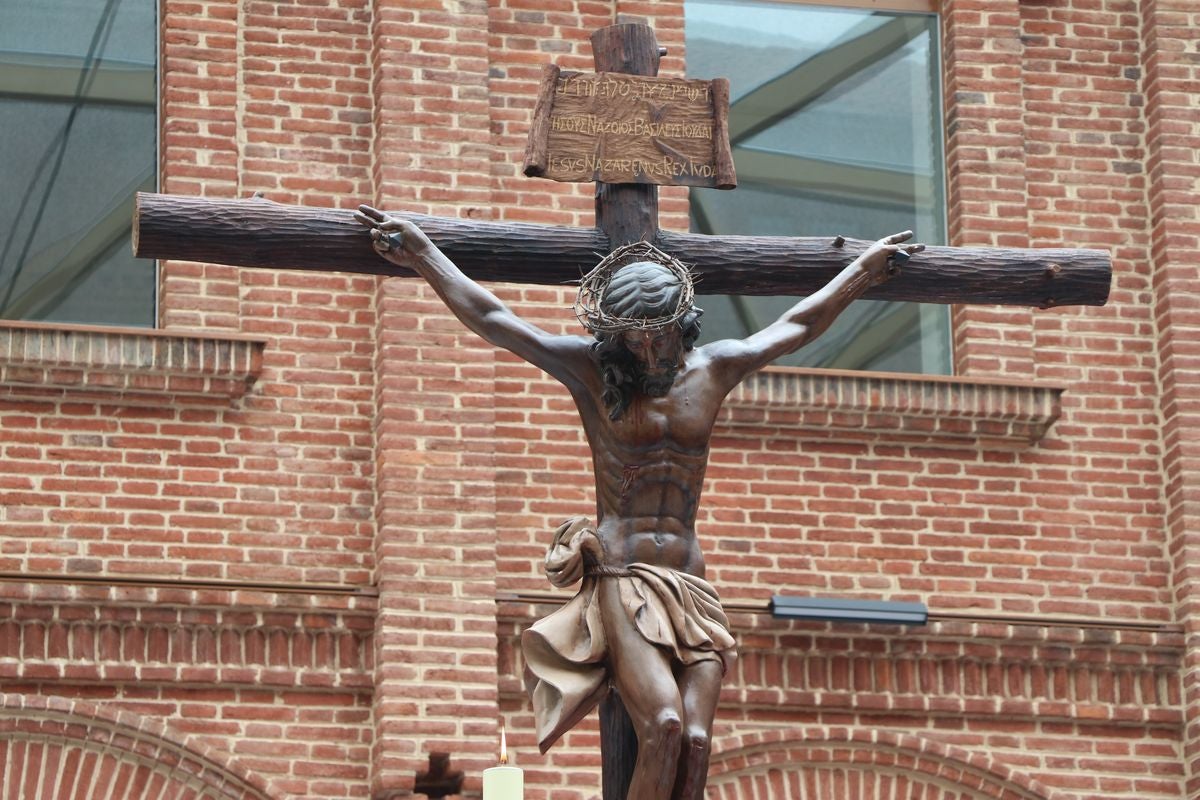 'El Moreno' estrena trono