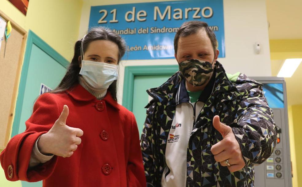 Lucía y Víctor Manuel, unidos por un síndrome y un «corazón enorme»