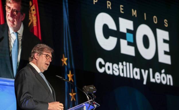 CEOE Castilla y León reclama al Gobierno que aclare las medidas frente al alza de los costes energéticos y el bloqueo de las carreteras