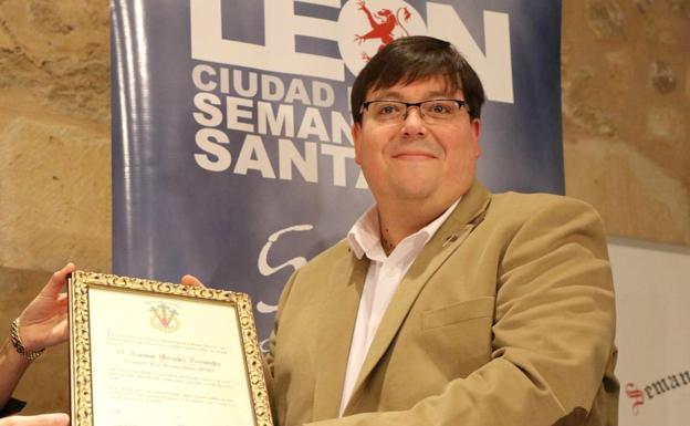 Xuasús González será el pregonero de la Semana Santa de Gradefes