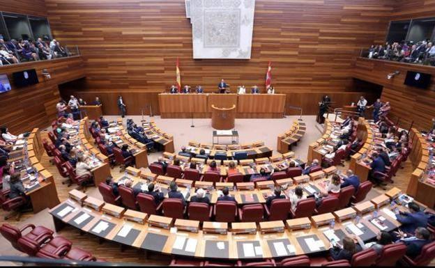 La Junta responde a la exigencia de CSIF y comunica que va a actualizar el kilometraje a los 7.000 empleos que usan su coche