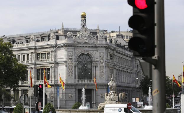 La deuda cerró 2021 en el 118,4%, más de un punto por debajo de lo estimado