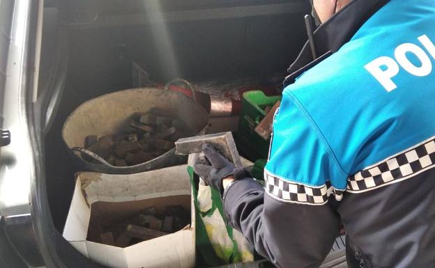 Identificados los autores del robo de 235 kilos de tapas alcantarillas en San Andrés del Rabanedo