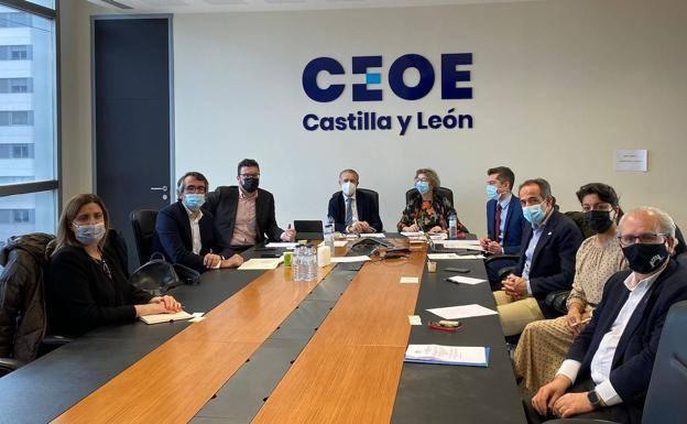 CEOE Castilla y León advierte de la preocupante parálisis de la recuperación económica