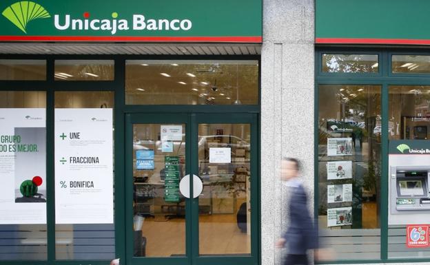 Santa María del Páramo mantendrá la oficina de Unicaja