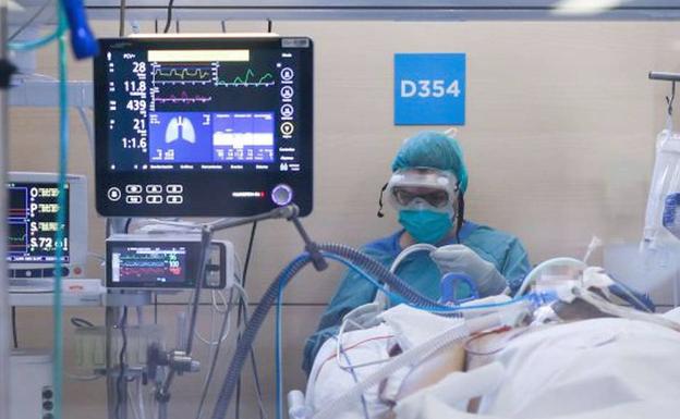 La pandemia sigue latente con tres muertes en León, más brotes y 289 casos