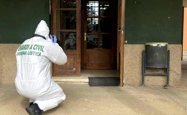 El juez pide cotejar las fibras bajo las uñas de la víctima en el asesinato de Mansilla de las Mulas