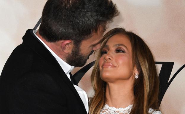 Jennifer López y Ben Affleck, prometidos de nuevo 20 años después