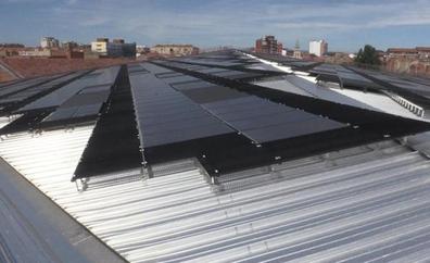 Ciudadanos pide explicaciones sobre el aprovechamiento de los paneles solares del Palacio de Exposiciones