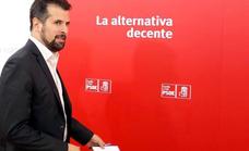 Tudanca acusa en León a Mañueco de convertirse en «un portavoz más de la extrema derecha»